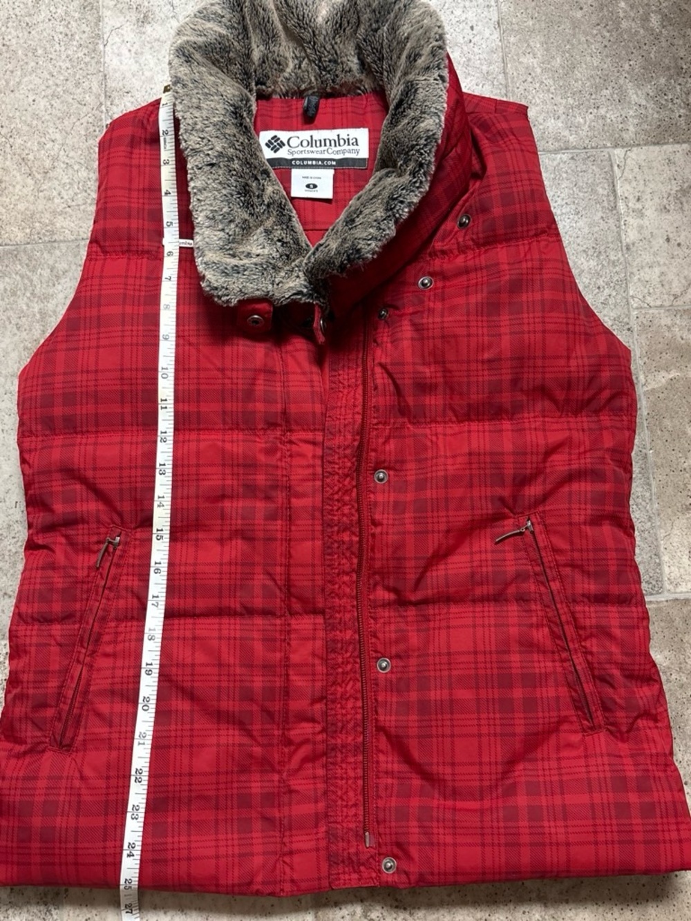Columbia Red Plaid Faux-Fur Collar Puffer Vest